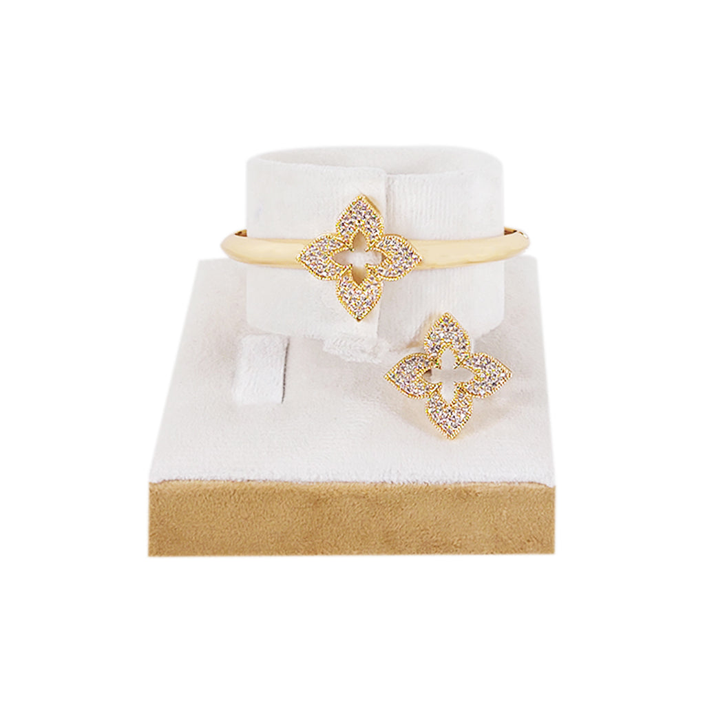 Four Leaf Golden Simple And Elegant Bracelet And Ring Set