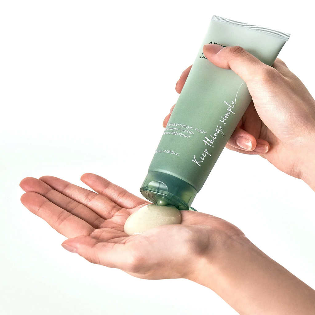 Key Benefits of Anua Heartleaf LHA Moisture Peeling Gel