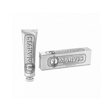 The product of Marvis Smokers Whitening Mint