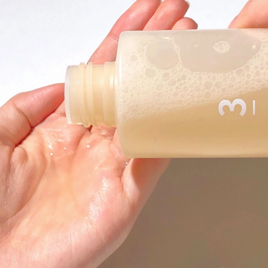 The Key Benefits of Numbuzin No.3 Super Glowing Essence Toner
