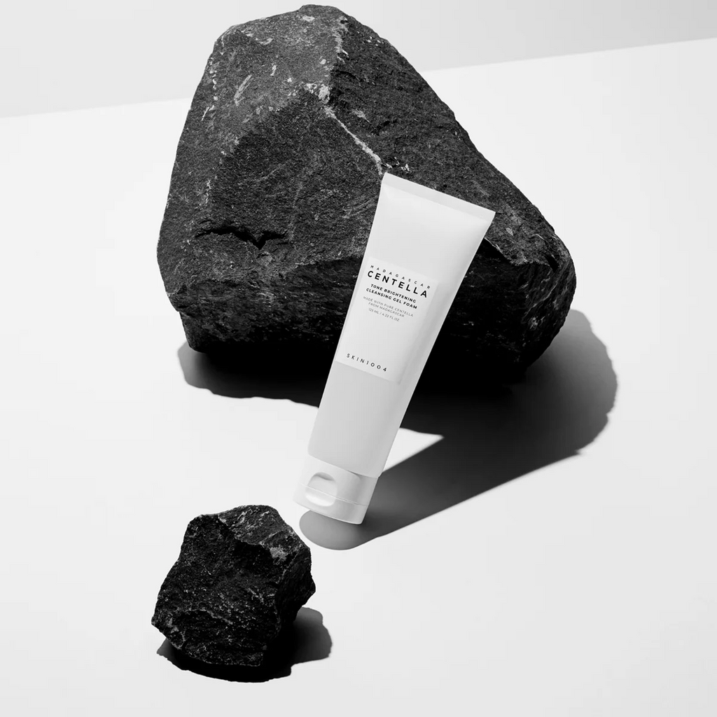 SKIN1004 Madagascar Centella Tone Brightening Cleansing Gel Foam available on Qasr Jamal Store