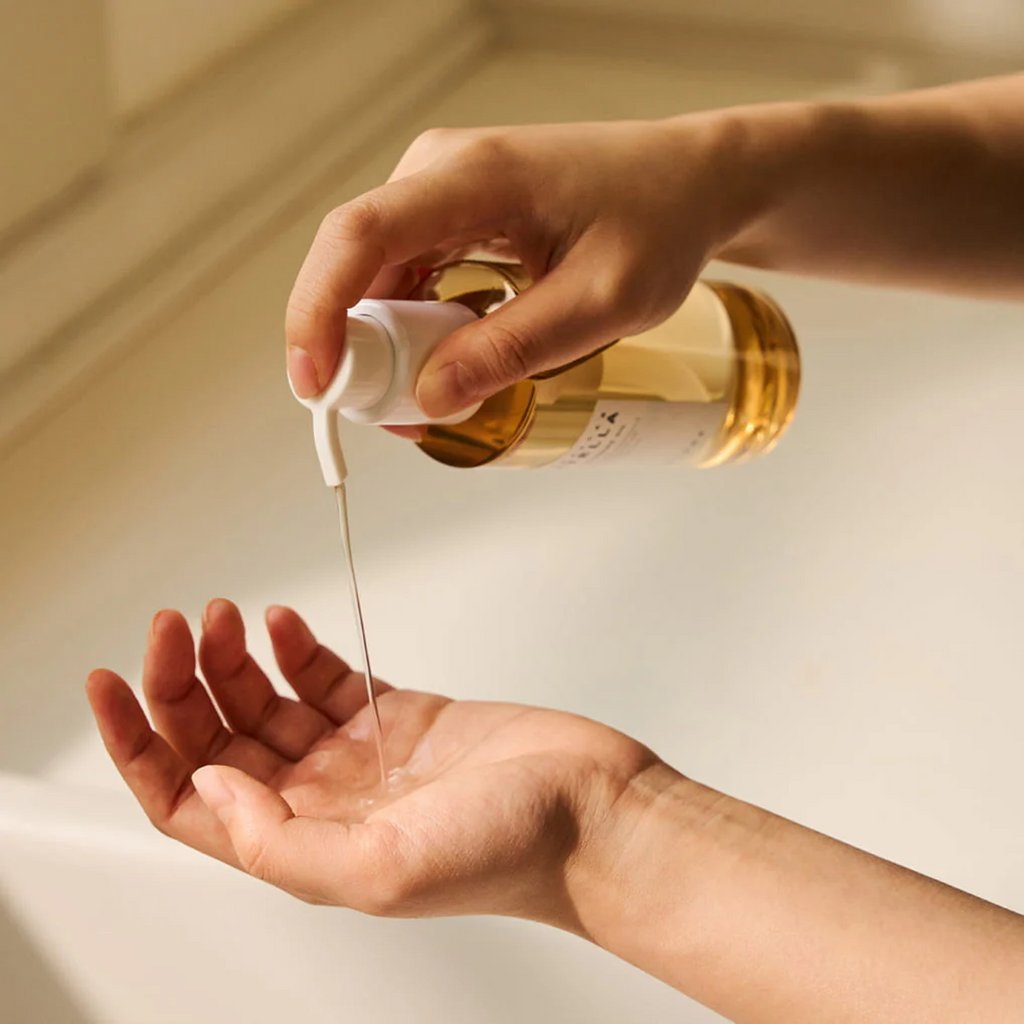 How to use a Skin1004 Madagascar Centella Light Cleansing Oil